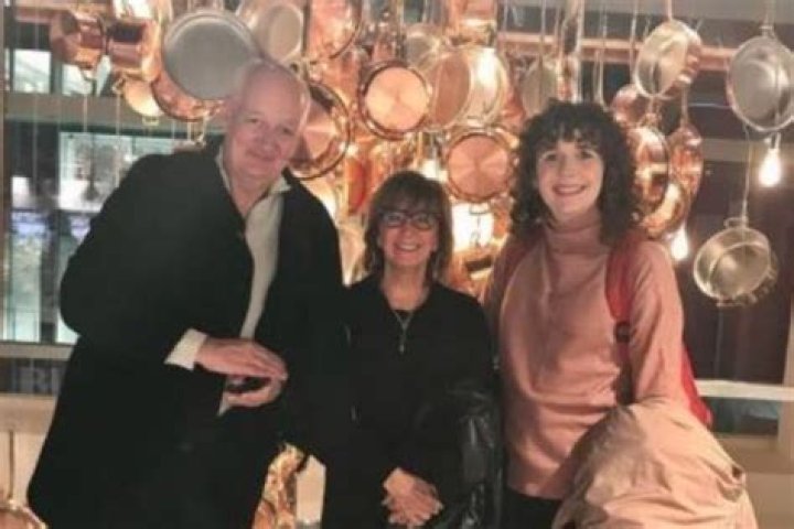 
5 Interesting Facts About Kinley Mochrie, She Is Colin Mochrie And Debra McGrath’s Daughter
