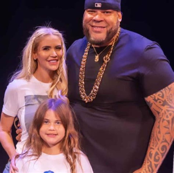 Amber Hankins WISH TV, Bio, Wiki, Age, Height, Husband Baseball Player, Salary, and Net Worth
