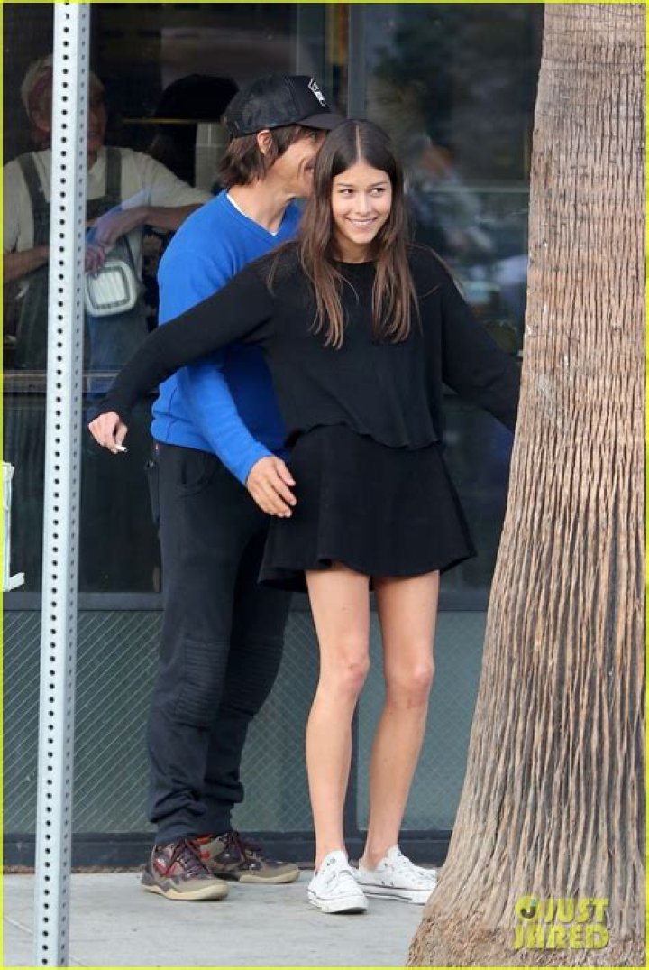 Anthony Kiedis And His 19-Year-Old Girlfriend: The Ultimate Age Gap Relationship