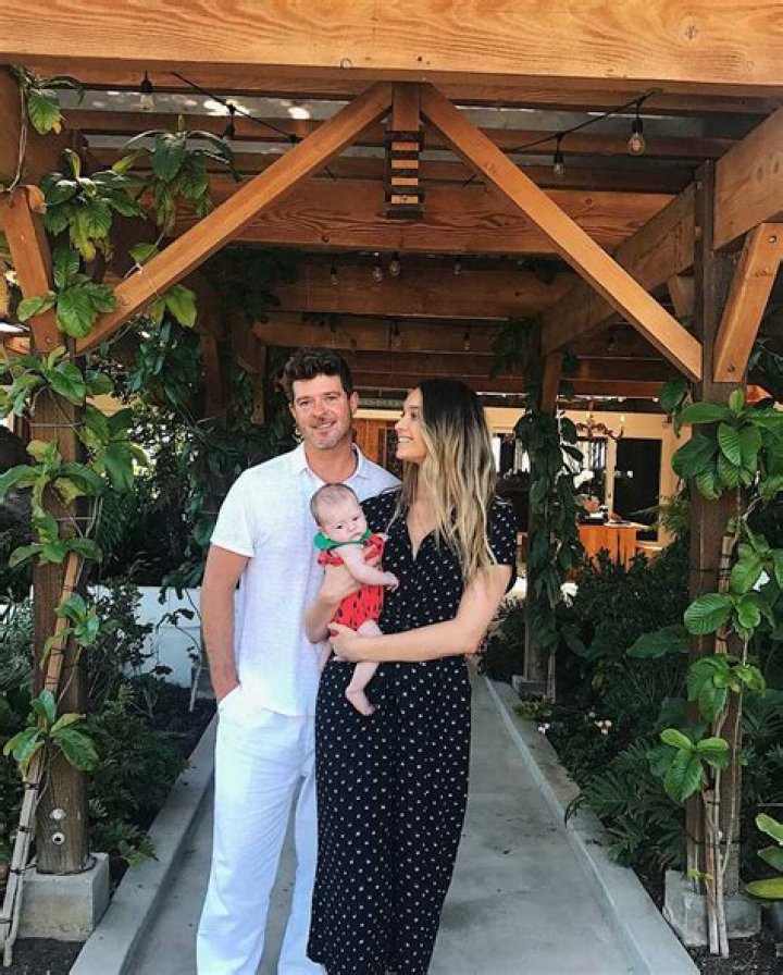 April Love Geary bio: age, parents, ethnicity, relationship with Robin Thicke