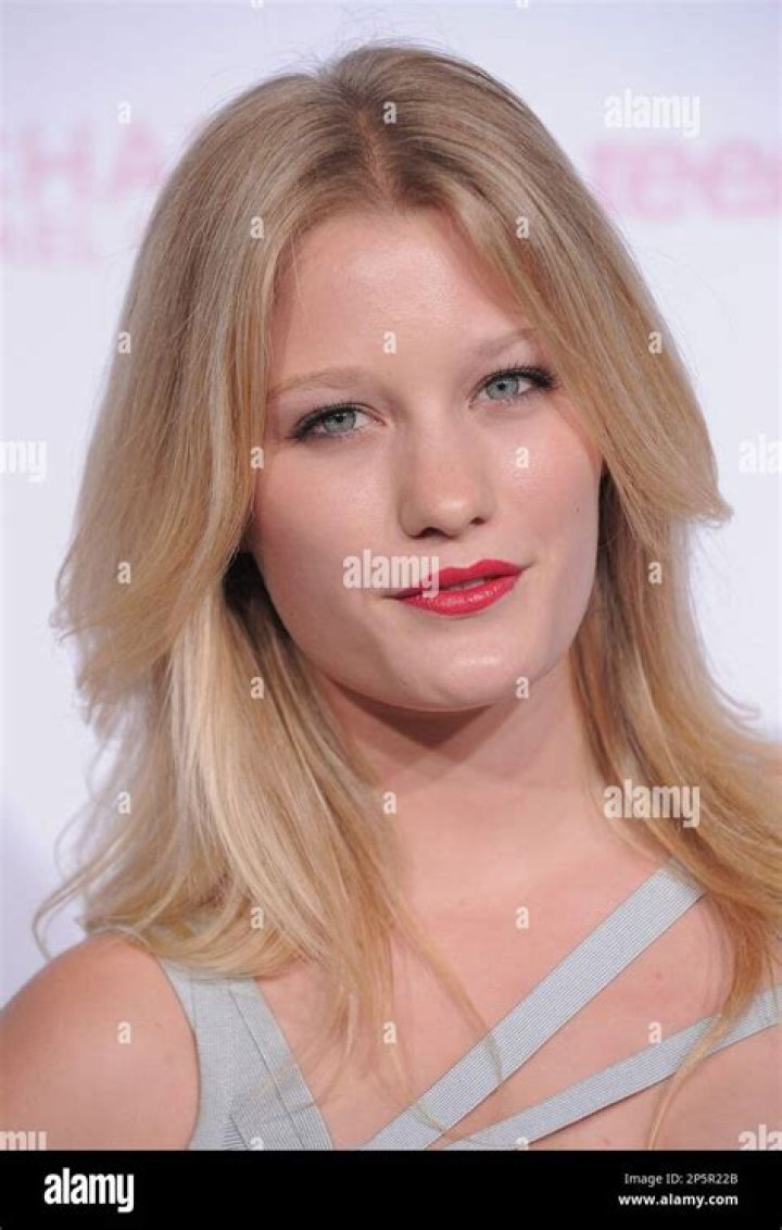 Ashley Hinshaw, The Talented Actress: A Comprehensive Overview