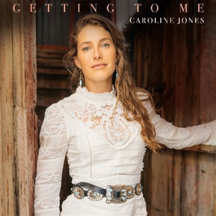 Caroline Jones Joins Zac Brown Band on “The Comeback Tour” – Celeb Secrets Country