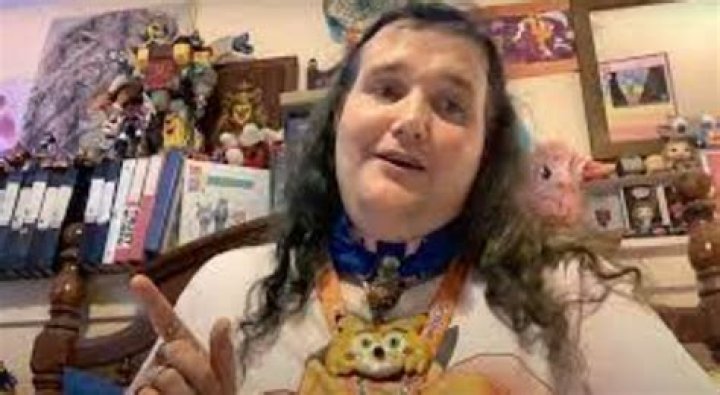 Chris Chan Wiki (YouTuber), Story, Now, Career, Mother, Documentary, Net worth, and Release