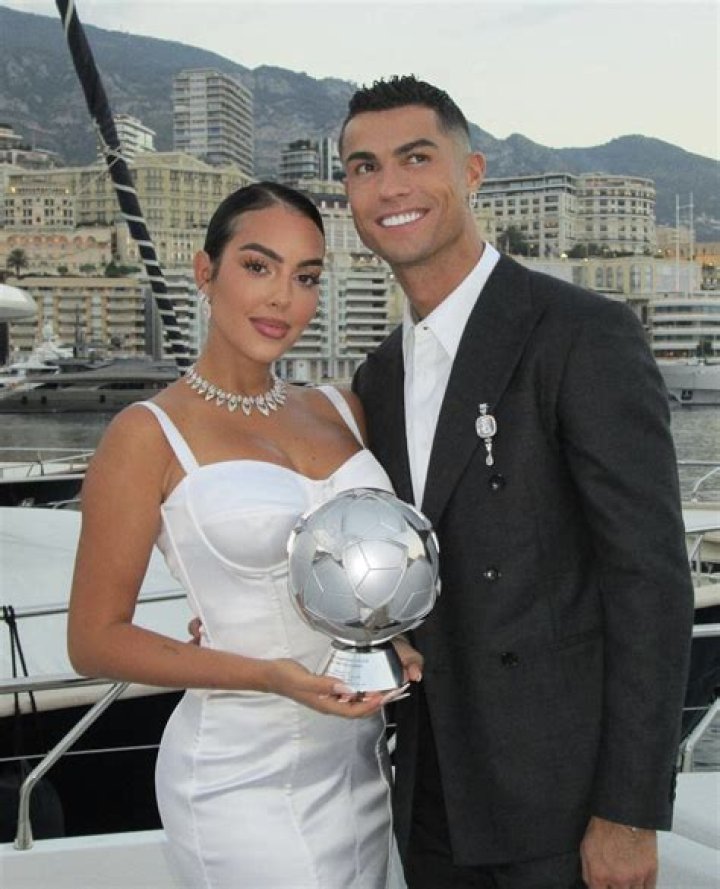 Cristiano Ronaldo’s girlfriend Georgina Rodriguez ‘five months pregnant with baby girl’