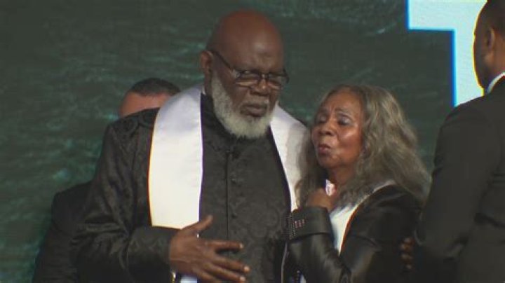 Did T.D. Jakes Resign From His Church? Uncover The Truth