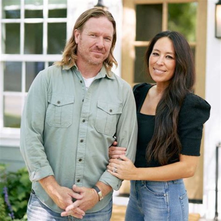 Discover The Early Lives Of Chip And Joanna Gaines: A Story Of Youth