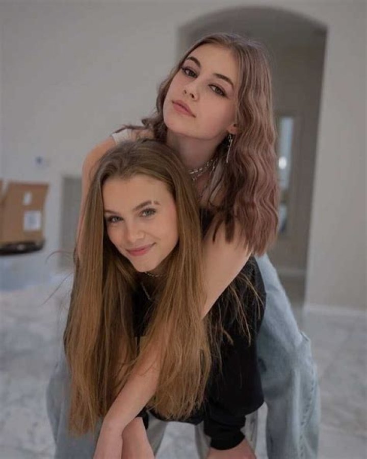 Eva Cudmore’s biography: age, height, zodiac sign, net worth