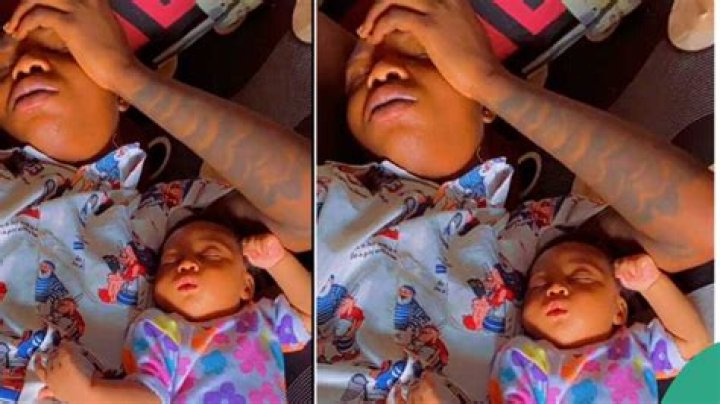 “Evidence is That You”: Father and Son Poses in the Same Style While Asleep, Bears Resemblance