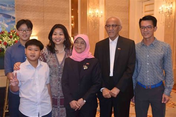 Halimah Yacob Family: Husband Mohammed Abdullah Alhabshee And Children