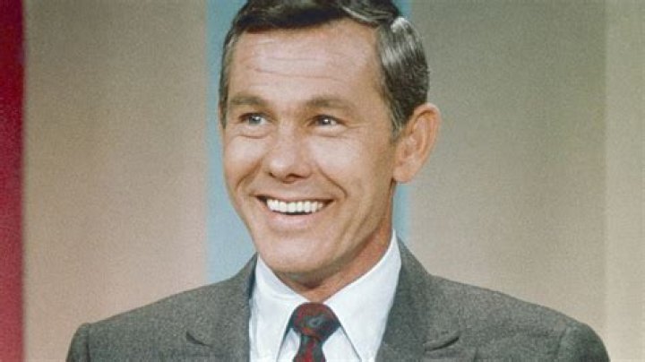 How Tall Was Johnny Carson? The Answer May Surprise You