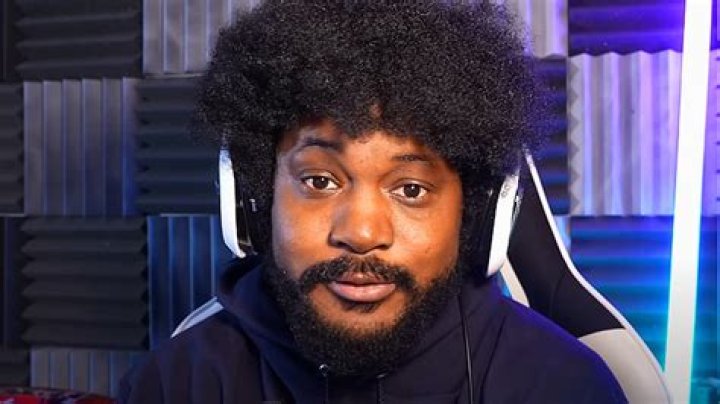 Is CoryxKenshin American Or Japanese? Nationality Revealed