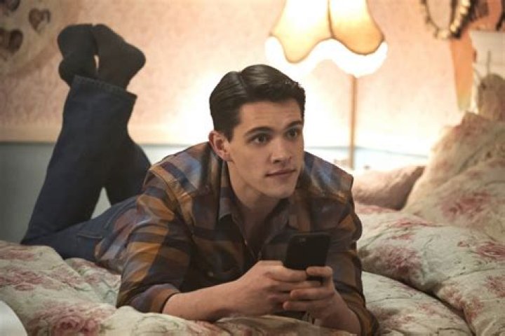 Is Kevin From Riverdale Gay In Reality? Uncovering The Truth