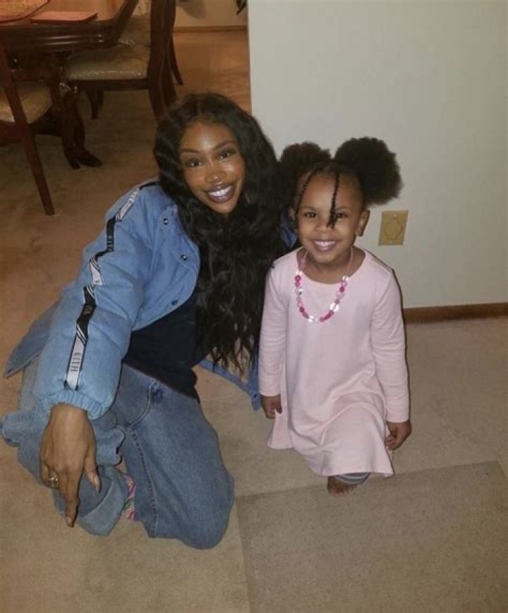 Is SZA A Mother? Uncovering The Truth Behind The Daughter Rumors