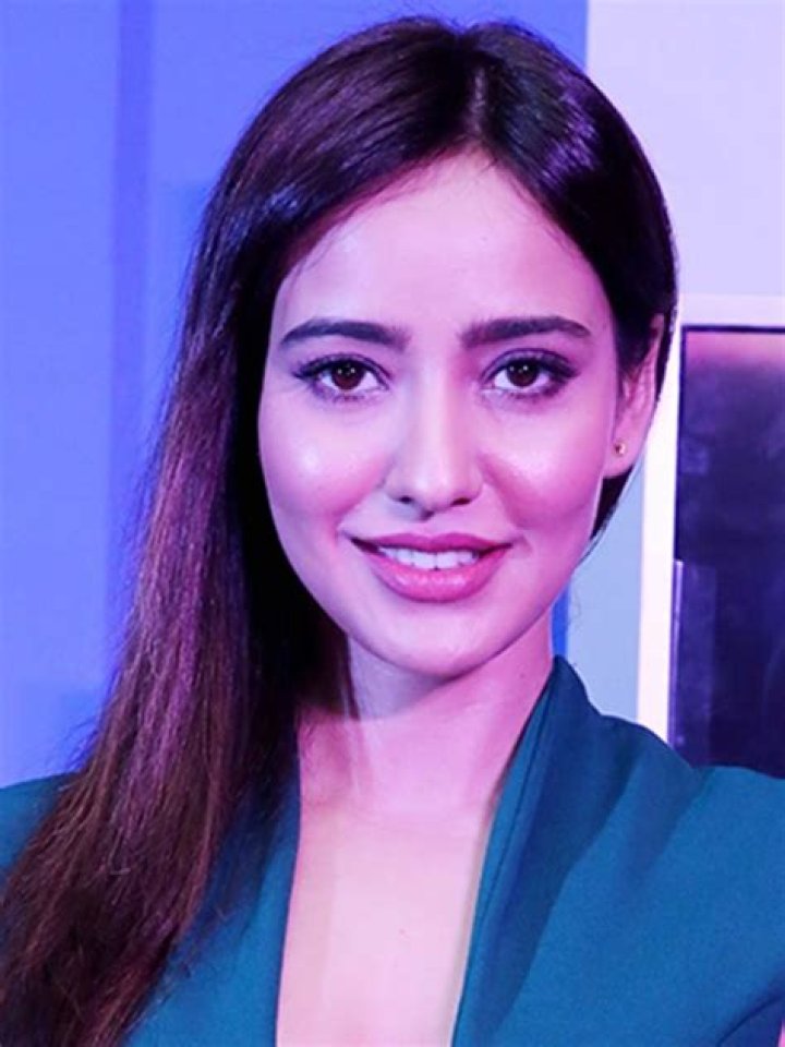 Ishita Raj Sharma – Biography, Facts & Life Story