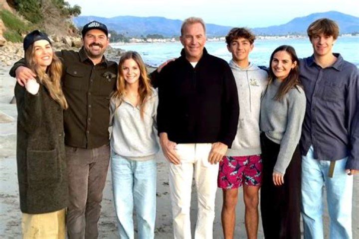 Joe Costner's biography: Age, parents, movies, what does he do for a living?