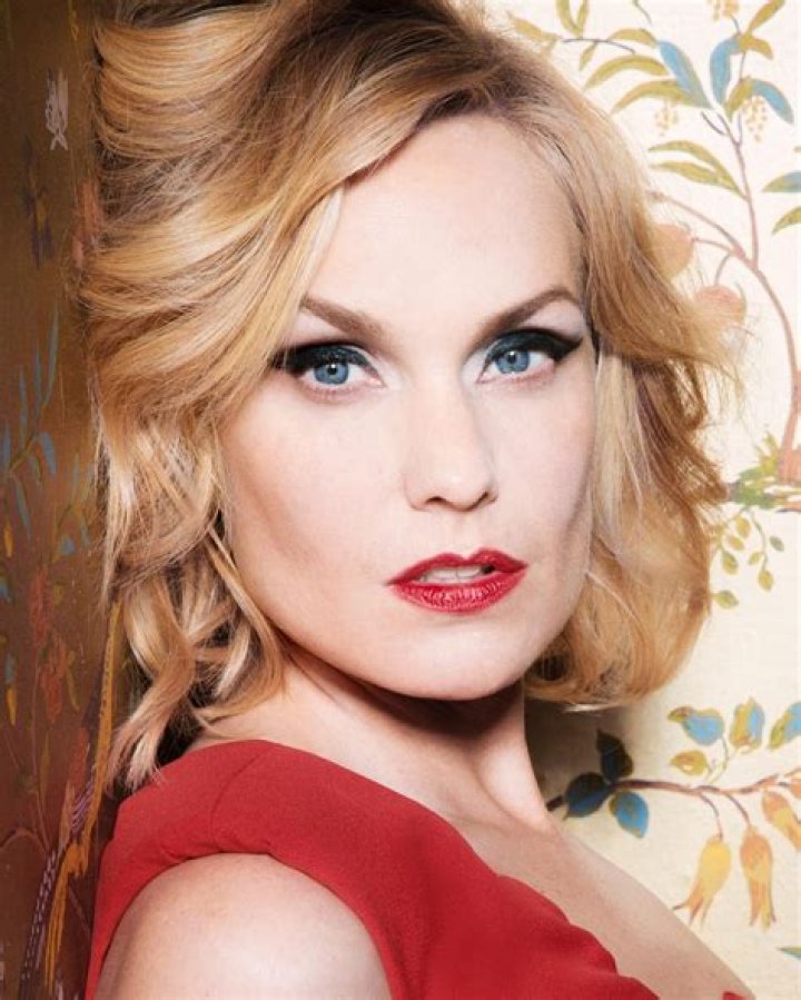 Laura Allen – Biography, Facts & Life Story