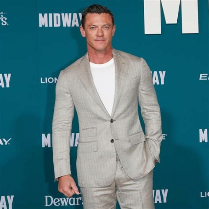 Luke Evans' True Sexual Orientation: Exploring The Rumors