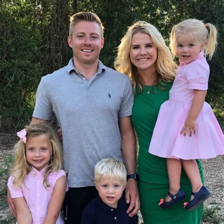 Meet Olivia – Photos of Elizabeth Smart’s daughter with Husband Matthew Gilmour