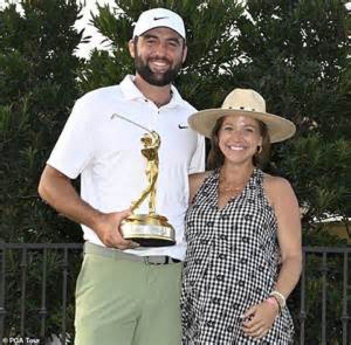 Meredith Scheffler's Pregnancy Journey Revealed