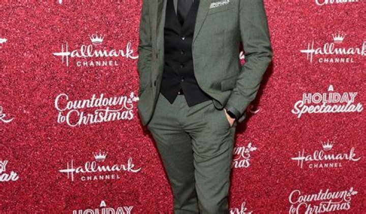 Niall Matter Height