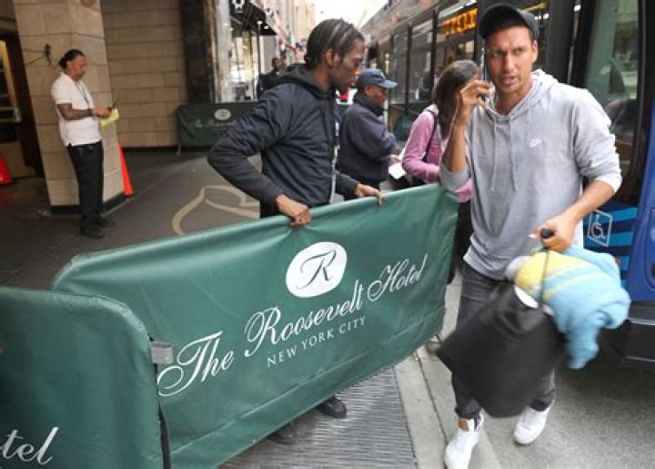 Raghuram Rajan's Wife: A Behind-the-Scenes Look