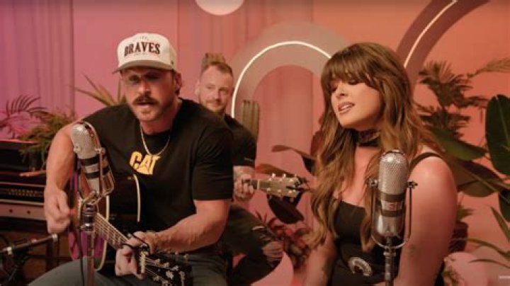 Riley Green's Relationships: Exploring The Singer's Love Life