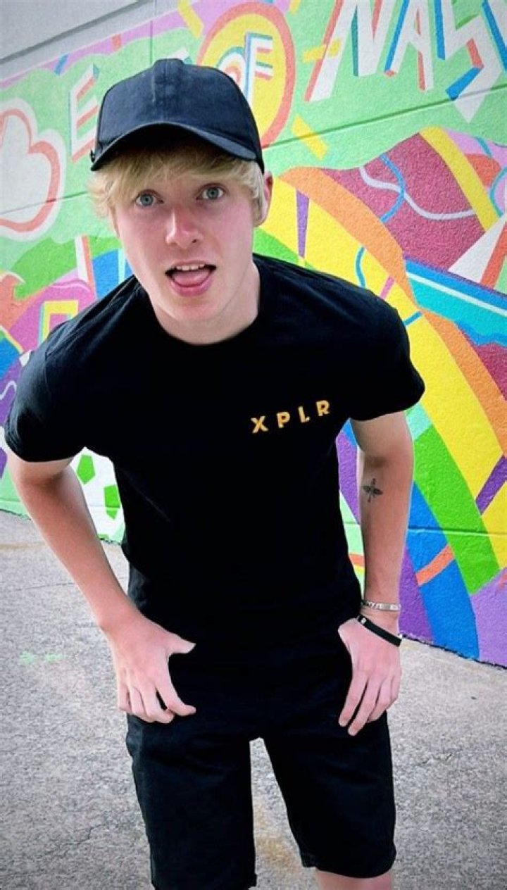 Sam Golbach's Astonishing Height In 2023: Uncovering The Truth