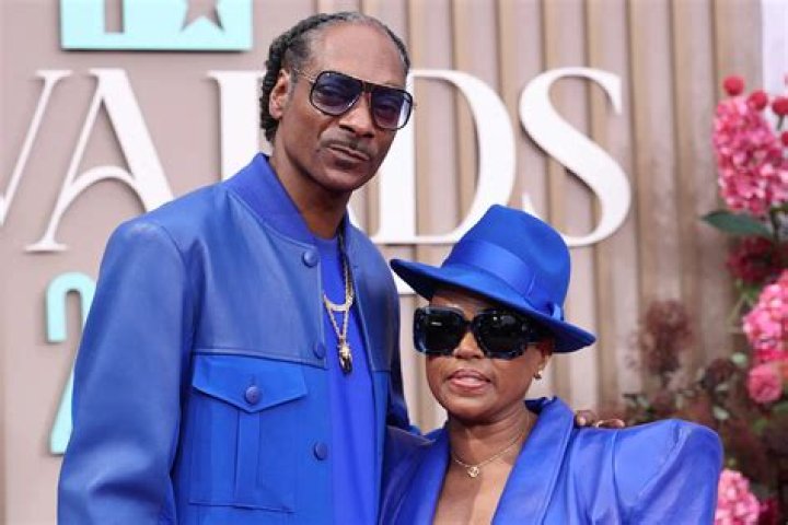 Snoop Dogg's Wife: Inside His Long-Lasting Marriage