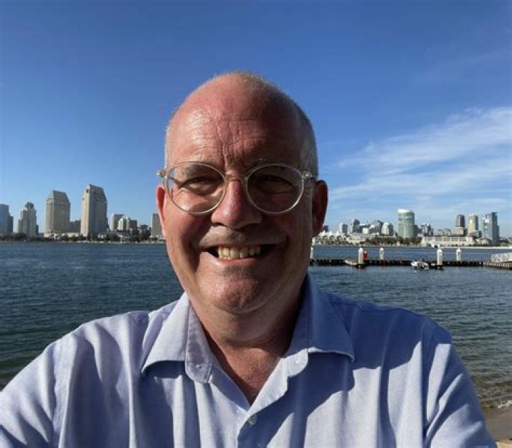 Stephen Lutz Newton Il