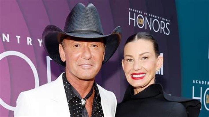 Tim McGraw's Former Spouse: A Retrospective On His Past Marriage