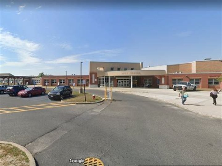 Top-Rated Brentwood School: Violet Affleck's Educational Journey