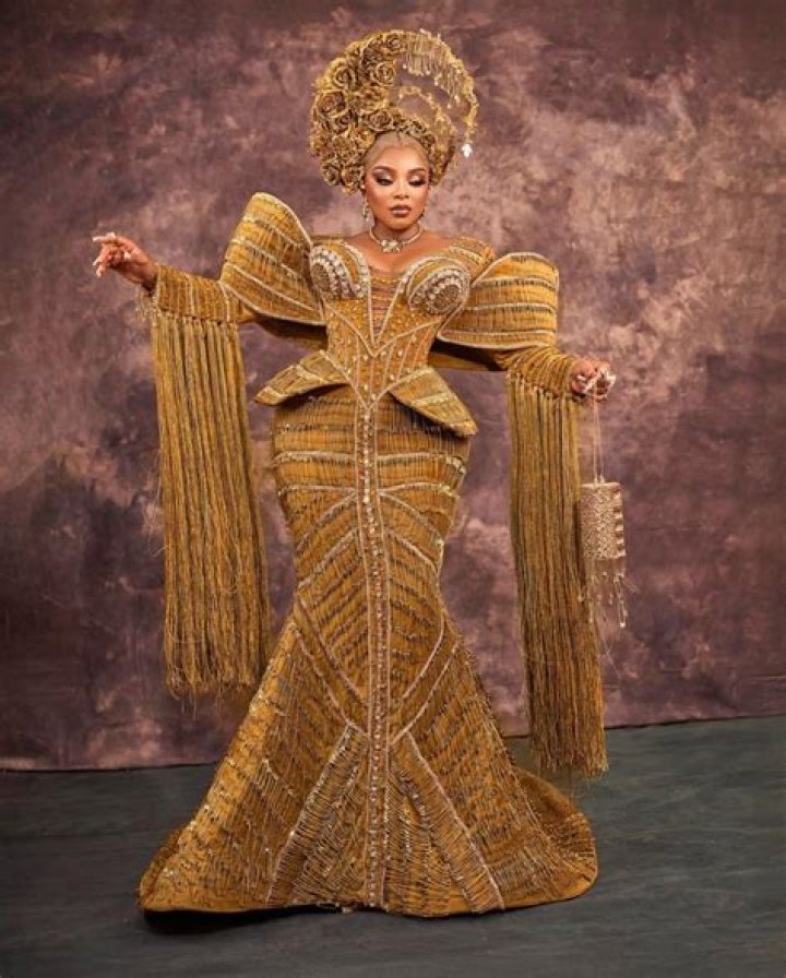 Toyin Lawani Dresses Up as Hot and Sultry Traditionalist after Facing Backlash for Rocking Racy Nun Outfit