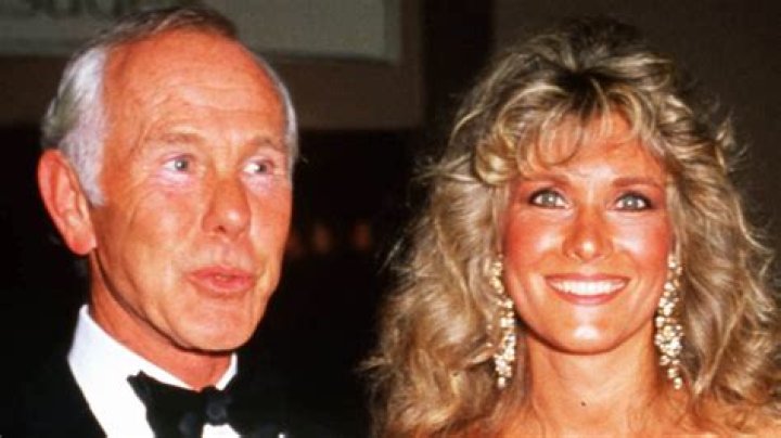 Uncovering The Romantic History Of Johnny Carson: A Look At His Wives