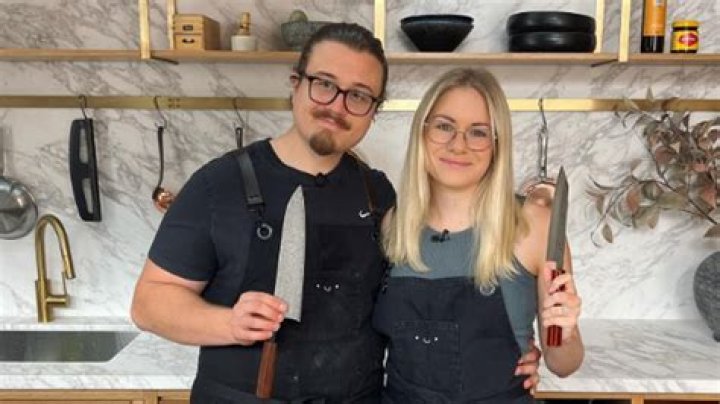 
Unlike The Famous YouTuber Chef, Joshua Weissman’s Girlfriend Kate Rosendahl Can’t Cook
