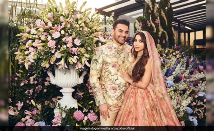 Unraveling The Truth: Manish Sisodia's Second Marriage