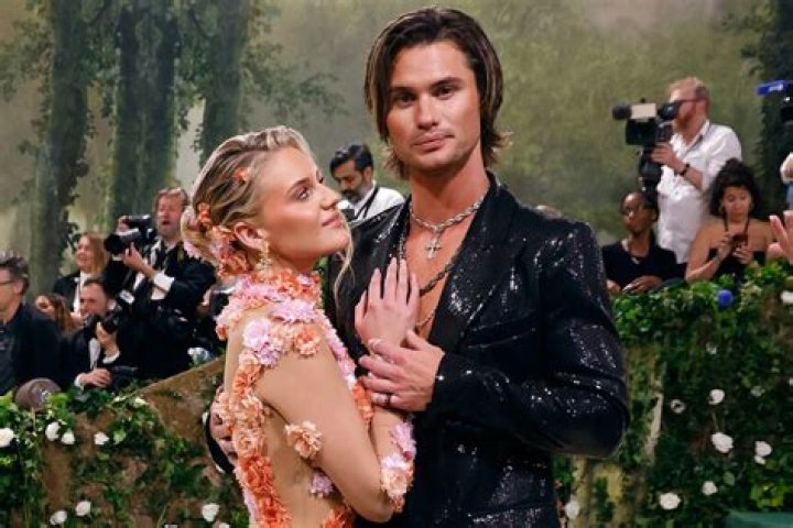 Unveiling The Fairytale Engagement Of Kelsea Ballerini And Chase Stokes