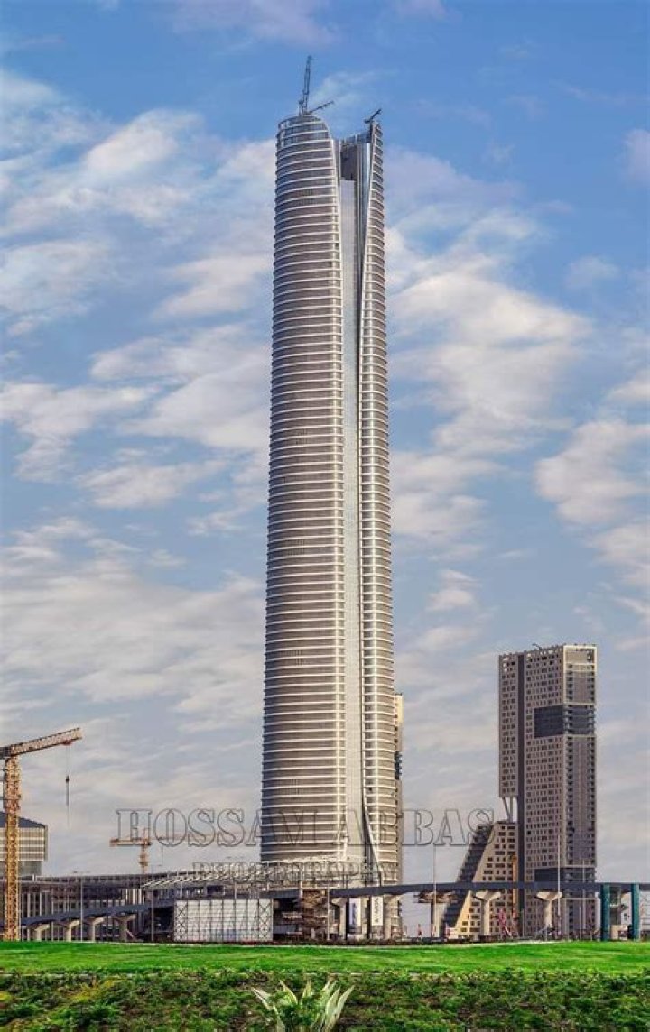 Unveiling The Truth Behind John Abraham's Towering Height