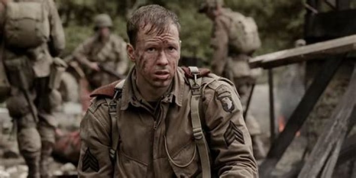 Which Band Does Donnie Wahlberg Belong To?