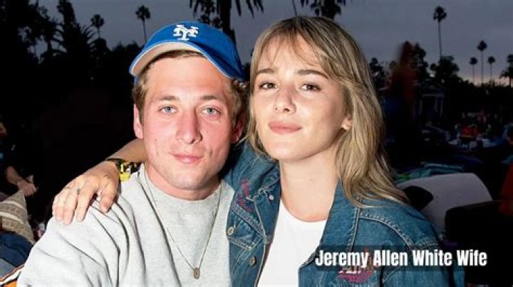 Who Are Jeremy Allen White's Parents? Everything You Need To Know