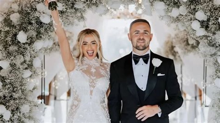 Who Is Chloe Fineman's Husband? Marriage And Relationship Status