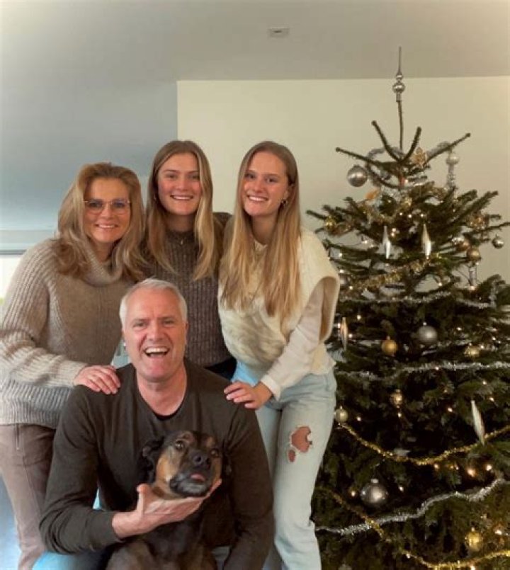 Who Is Marten Glotzbach, Sarina Wiegman Husband? Kids